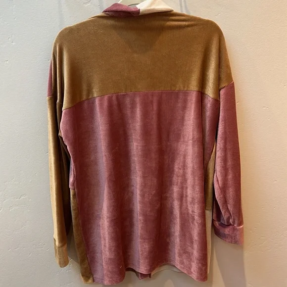 Colorblock button down - Picture 3 of 3